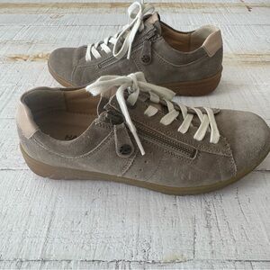Hartjes XS Casual Shoes UK size 4‎ US size 6.5 Tan Beige Suede Side Zip Sneakers